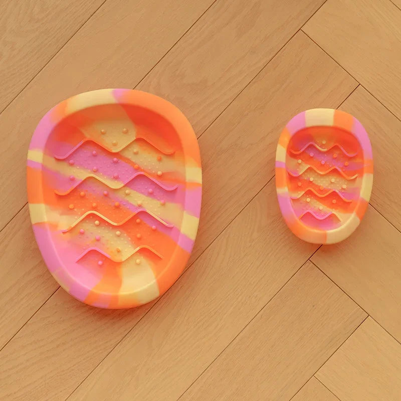 Anti Overturning Slow Eating Silicone Bowl For Cats And Dogs