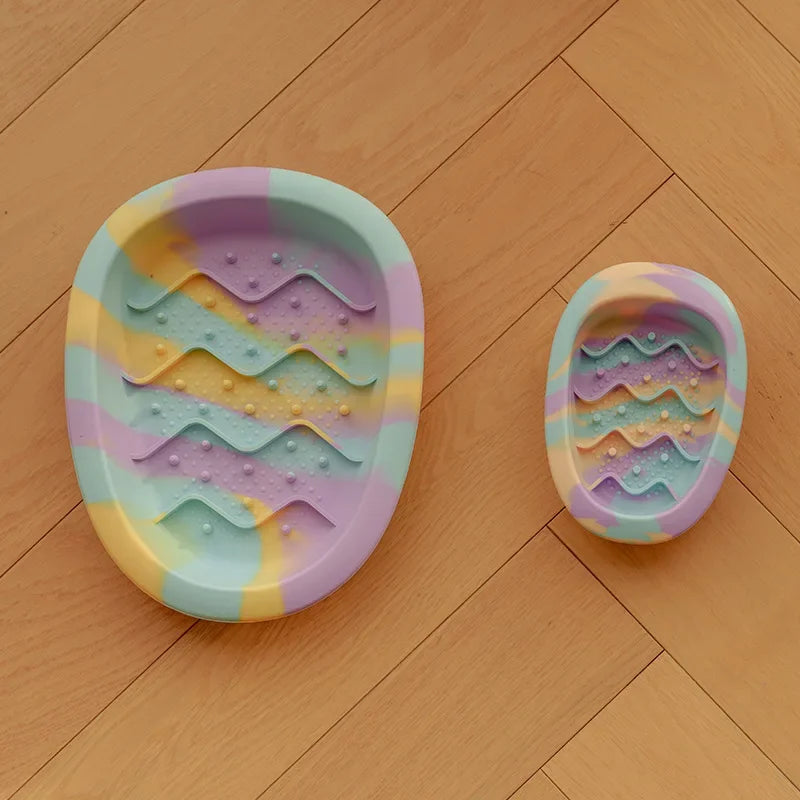 Anti Overturning Slow Eating Silicone Bowl For Cats And Dogs