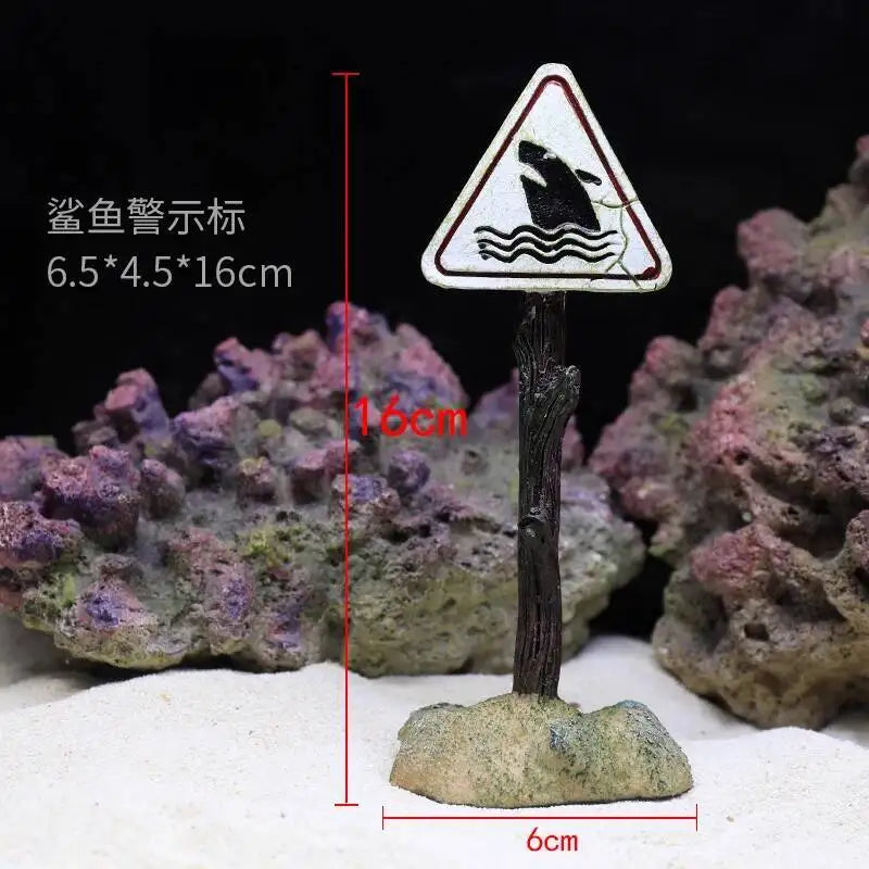 Hign-concerned Simulated Coral Aquarium Decoration Resin Landscape