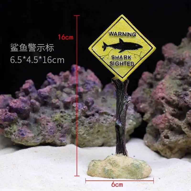 Hign-concerned Simulated Coral Aquarium Decoration Resin Landscape