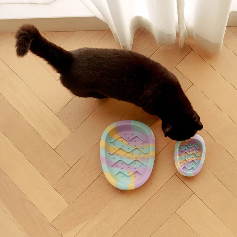 Anti Overturning Slow Eating Silicone Bowl For Cats And Dogs