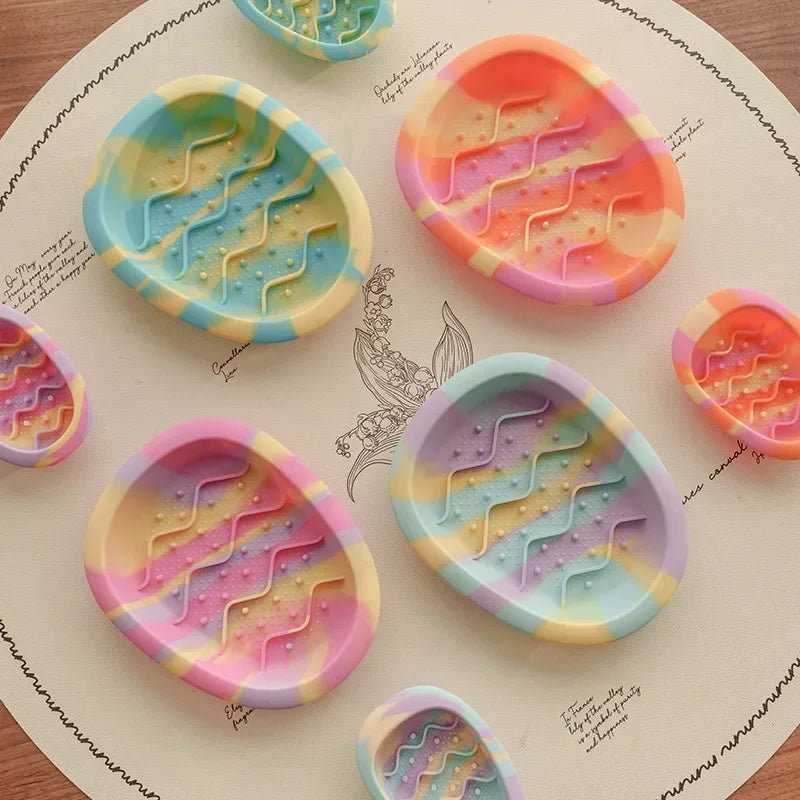 Anti Overturning Slow Eating Silicone Bowl For Cats And Dogs